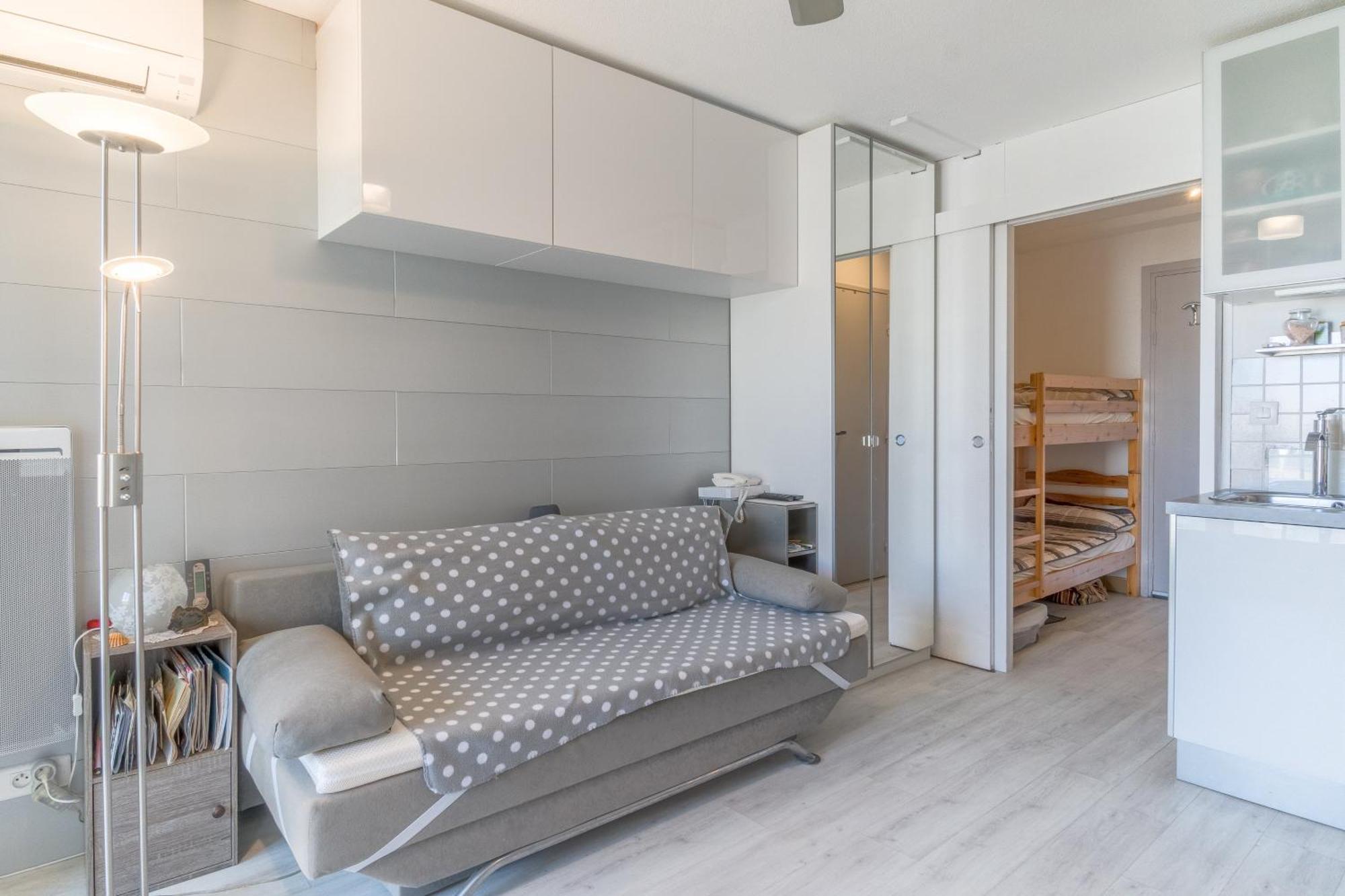 Appt T2 Cabine Clim Parking Privee Vu Mer 세테 외부 사진